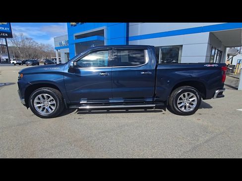 Used 2021 Chevrolet Silverado 1500 LTZ w/ Technology Package image 5