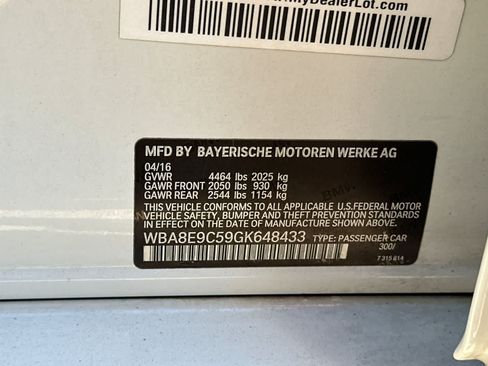 Used 2016 BMW 328i Sedan RWD image 28