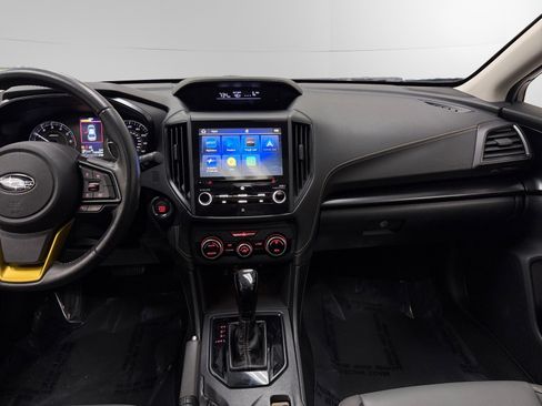 Used 2021 Subaru Crosstrek 2.5i Sport w/ Moonroof Package image 11