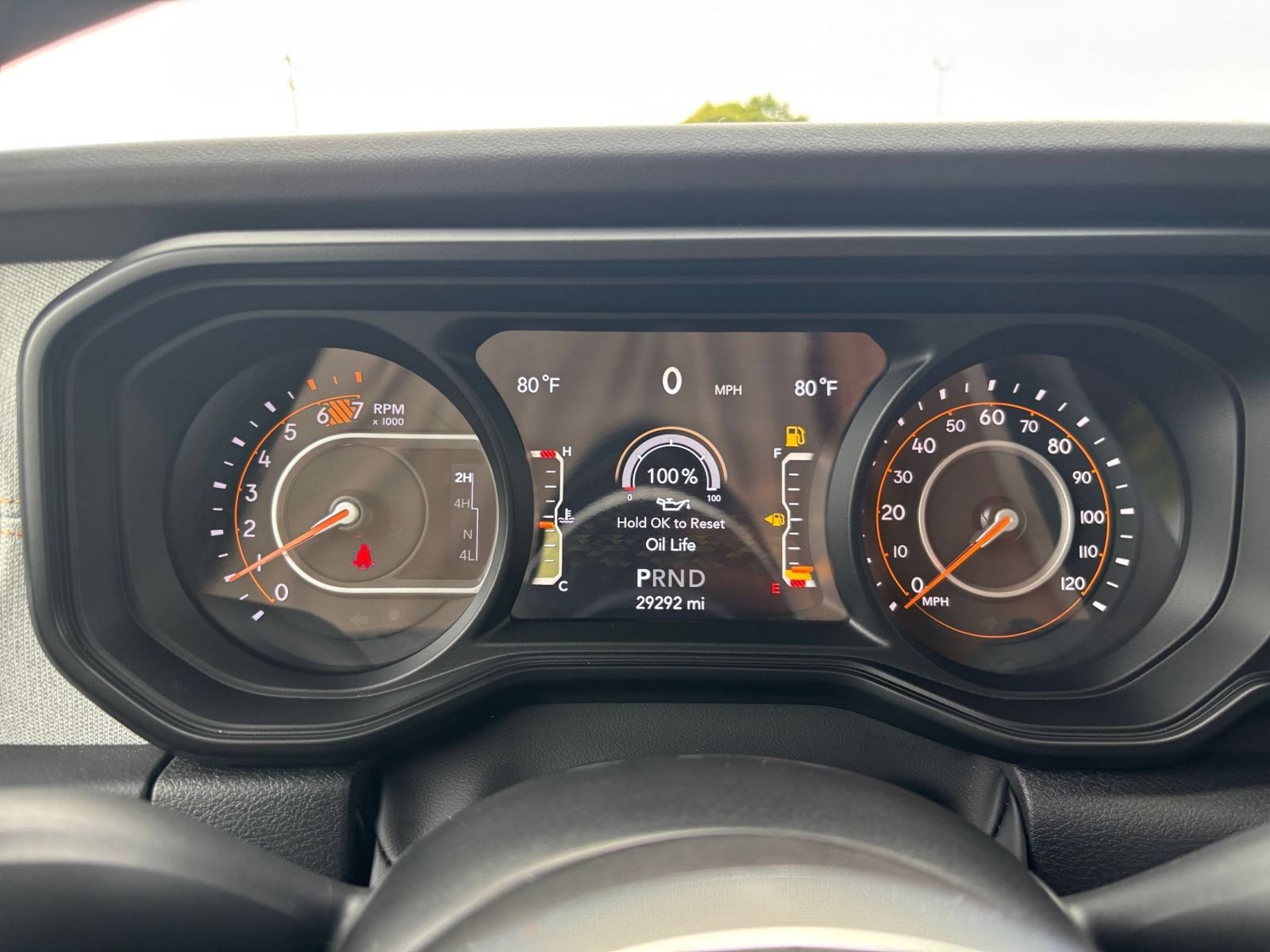 Used 2025 Jeep Wrangler Unlimited Sahara AWD/4WD image 37