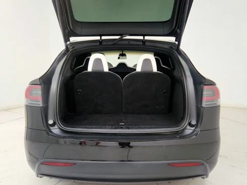 Used 2021 Tesla Model X Long Range AWD/4WD image 29