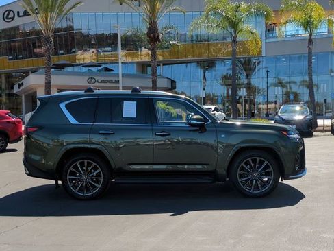 New 2026 Lexus LX 700h F Sport AWD/4WD image 4