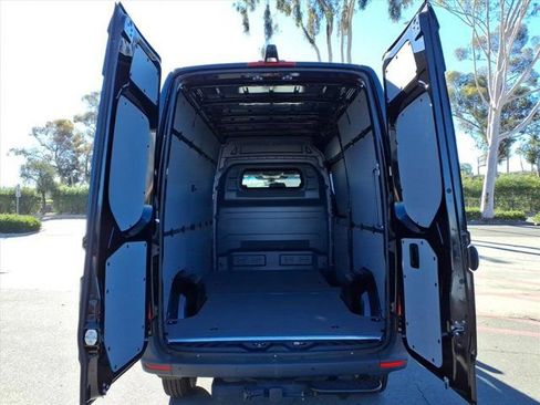 New 2025 Mercedes-Benz Sprinter 2500 image 21