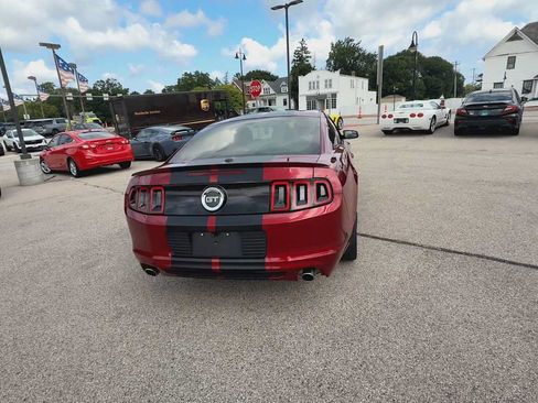 Used 2014 Ford Mustang GT Premium w/ Comfort Package RWD image 7