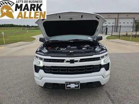 Used 2024 Chevrolet Silverado 1500 RST AWD/4WD image 30