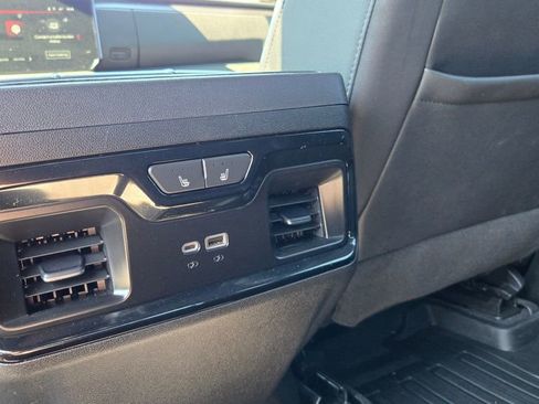 Used 2024 GMC Sierra 3500 AT4 w/ AT4 Preferred Package image 24