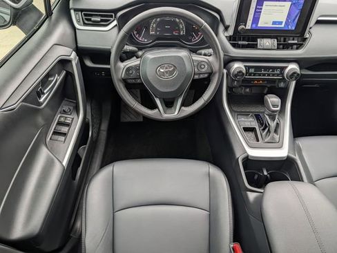 Used 2024 Toyota RAV4 XLE Premium image 12