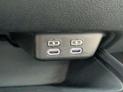Certified 2024 Lexus UX 250h FWD image 22
