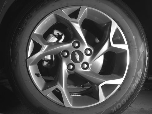 Used 2025 Chevrolet Trax LT FWD image 12