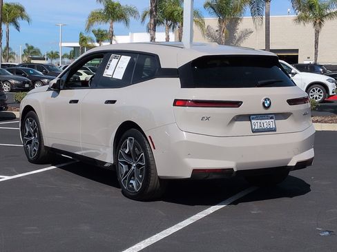 Used 2026 BMW iX xDrive45 image 8