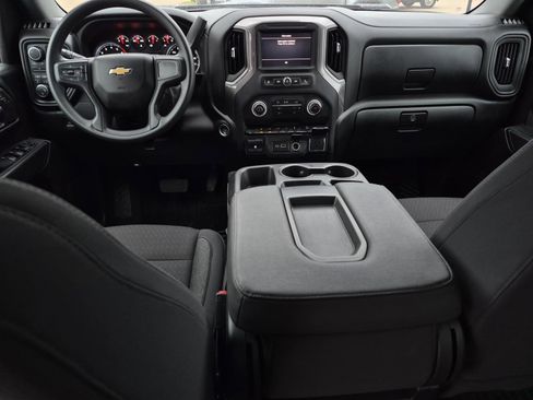 Used 2024 Chevrolet Silverado 2500 Custom w/ Custom Value Package AWD/4WD image 16