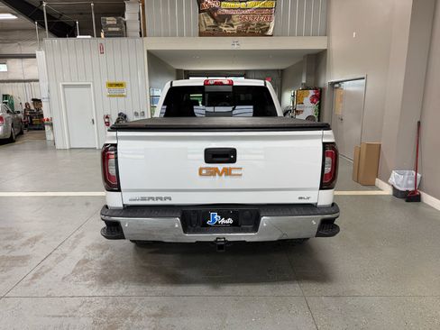 Used 2018 GMC Sierra 1500 SLT AWD/4WD image 6