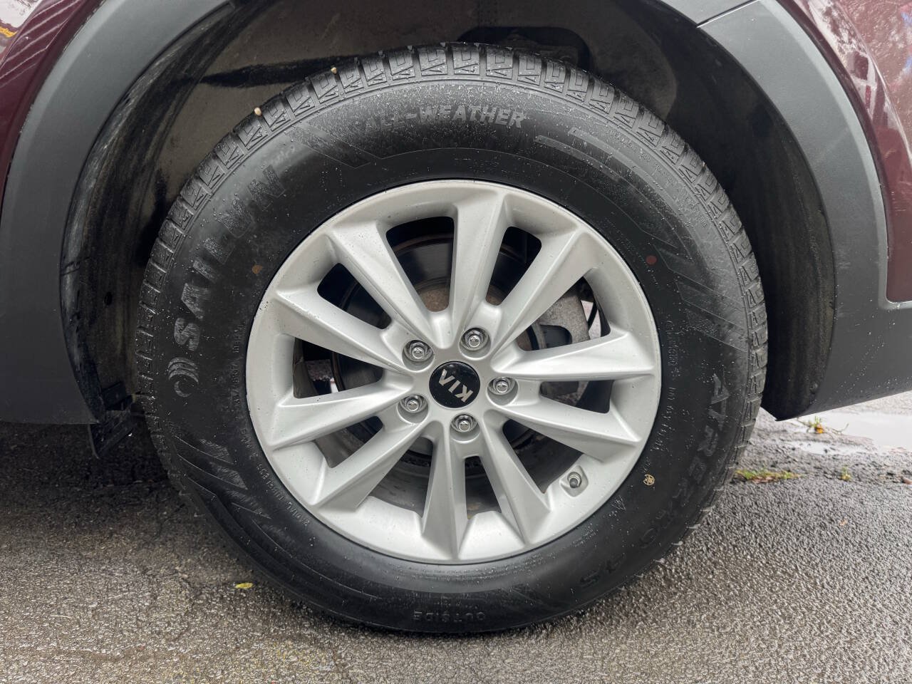 Used 2019 Kia Sorento AWD image 3