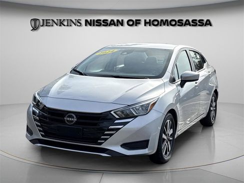 Certified 2024 Nissan Versa SV image 15