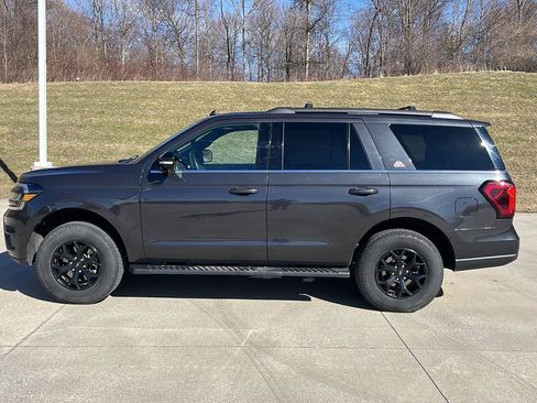 Used 2022 Ford Expedition Timberline AWD/4WD image 2