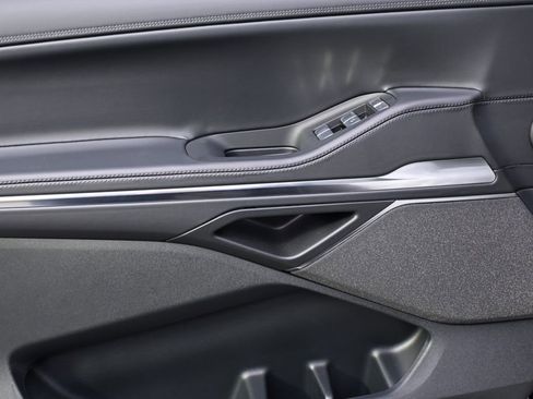 New 2026 Lincoln Navigator Reserve AWD/4WD image 23