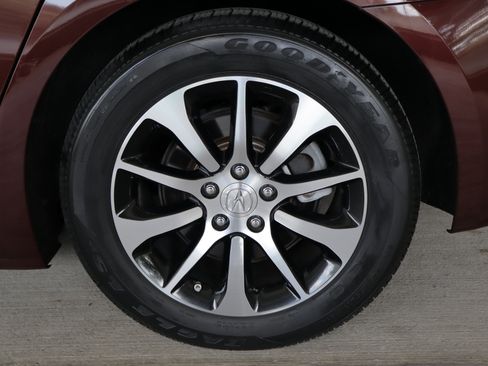 Used 2015 Acura TLX w/ Technology Package FWD image 28