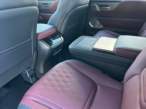 New 2027 INFINITI QX80 Autograph AWD/4WD image 14