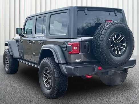 Used 2025 Jeep Wrangler Unlimited Rubicon w/ XTREMEE 35" Tire Package image 11