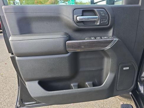 Certified 2020 Chevrolet Silverado 3500 LTZ w/ LTZ Plus Package image 28