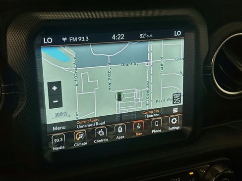 Used 2022 Jeep Wrangler Unlimited Sahara w/ Cold Weather Group AWD/4WD image 22