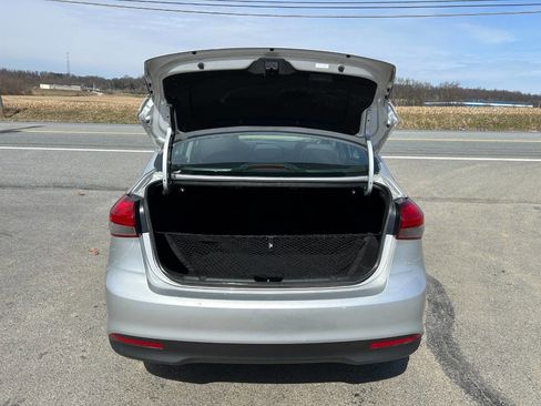 Used 2018 Kia Forte LX w/ LX Popular Package image 14