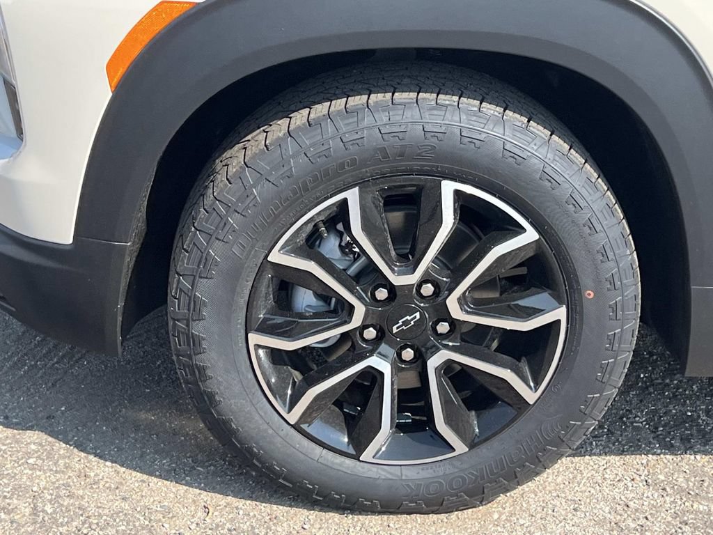 New 2026 Chevrolet TrailBlazer ACTIV w/ Convenience Package FWD image 25
