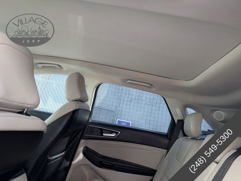 Used 2020 Ford Edge Titanium w/ Equipment Group 301A AWD/4WD image 5