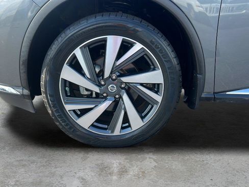 Used 2016 Nissan Murano Platinum w/ Platinum Technology Package FWD image 32