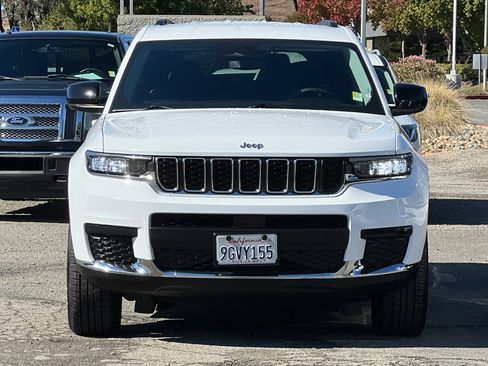 Used 2023 Jeep Grand Cherokee L Laredo image 10