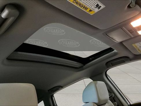 Used 2017 Honda CR-V EX image 17