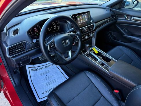 Used 2021 Honda Accord Sport image 21