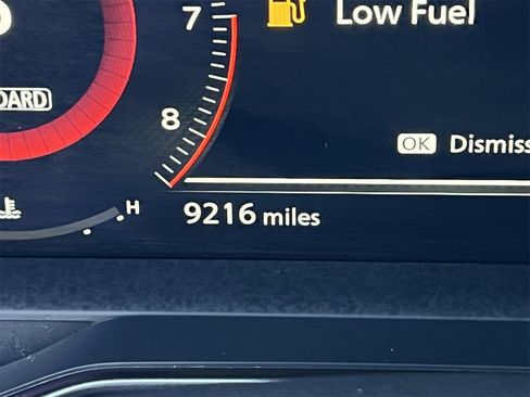 Certified 2024 Nissan Z Performance w/ Floor Mat Package image 12