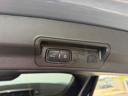Used 2026 Ford Explorer ST-Line AWD/4WD image 8