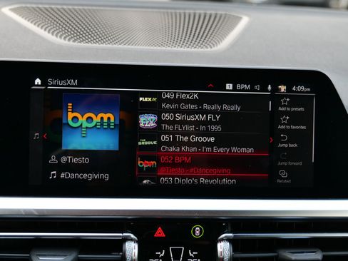 Used 2022 BMW M4 Coupe image 31