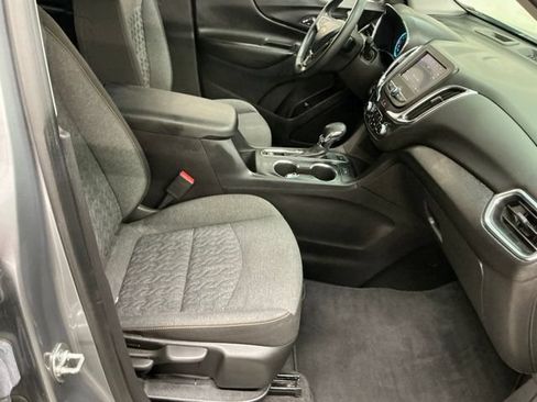 Used 2024 Chevrolet Equinox LT AWD/4WD image 19