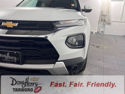 Used 2023 Chevrolet TrailBlazer LT image 12