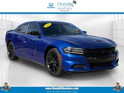 Used 2018 Dodge Charger SXT w/ Blacktop Package