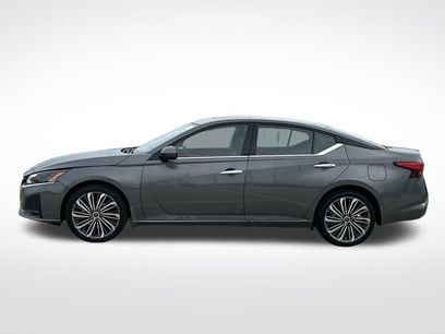 New 2025 Nissan Altima 2.5 SL