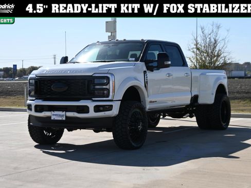 Used 2026 Ford F450 Platinum w/ Platinum Plus Package AWD/4WD image 2