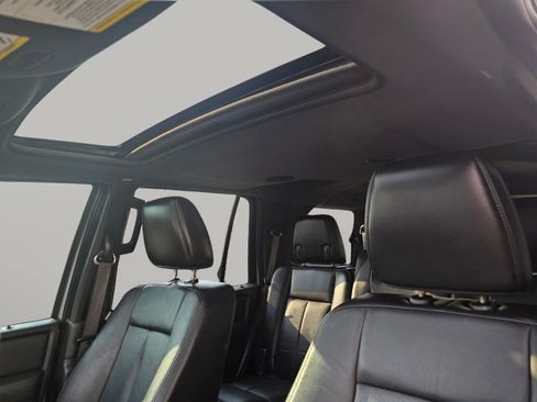 Used 2014 Ford Expedition Limited w/ Equipment Group 301A AWD/4WD image 6