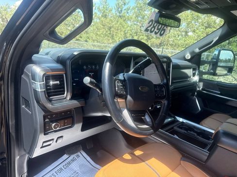Used 2024 Ford F350 Platinum AWD/4WD image 15