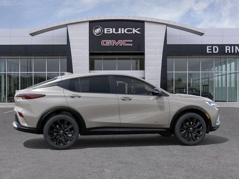 New 2026 Buick Envista Sport Touring image 5