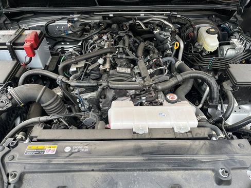 Used 2025 Toyota 4Runner SR5 image 23