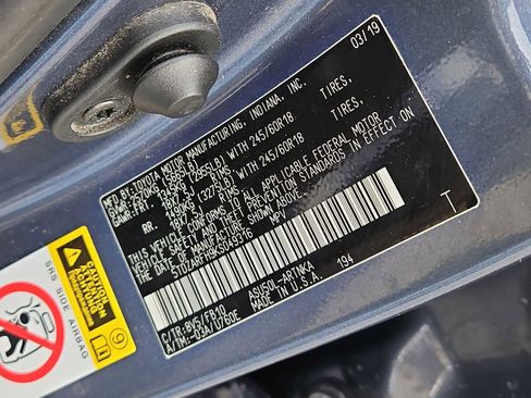 Used 2019 Toyota Highlander LE image 34