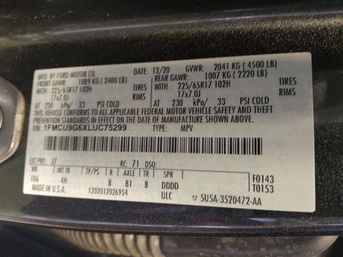 Used 2020 Ford Escape SE image 33