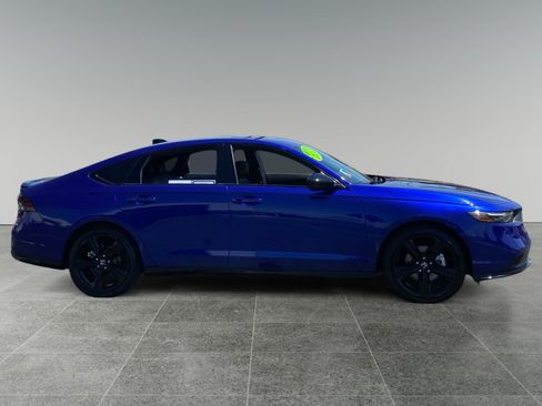 Used 2024 Honda Accord Sport image 6