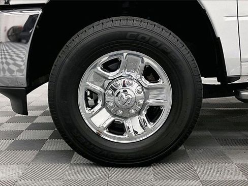 Used 2022 RAM 2500 Big Horn image 8