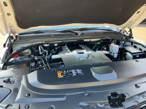 Used 2020 Cadillac Escalade ESV Premium Luxury image 23