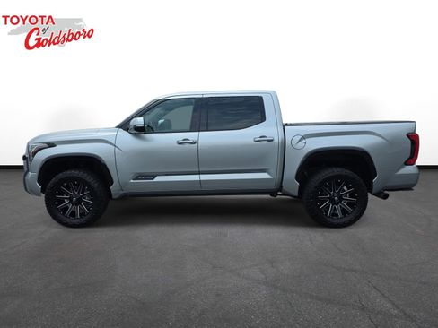 Used 2023 Toyota Tundra Platinum w/ Advanced Package RWD image 8